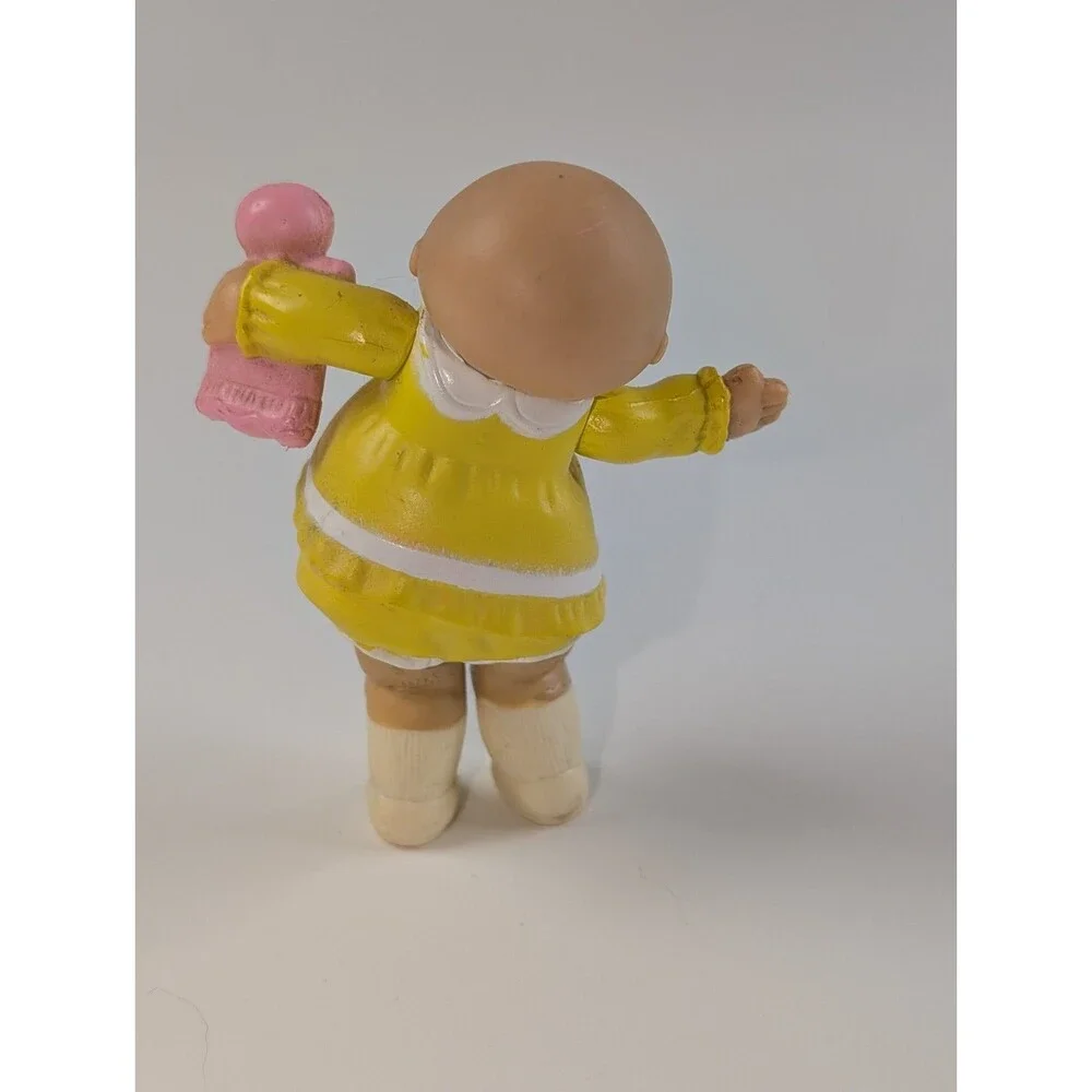 Vintage Cabbage Patch Kids PVC Figures Lot of 2 Baby Dolls w Mini Dolls 1980s